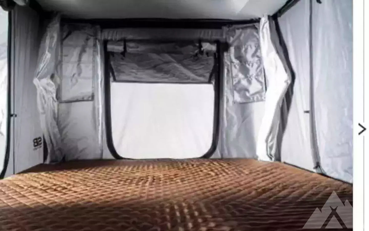 Smittybilt overlander hard shell rooftop tent — used rooftop tents for sale (photo 3) — photo 3