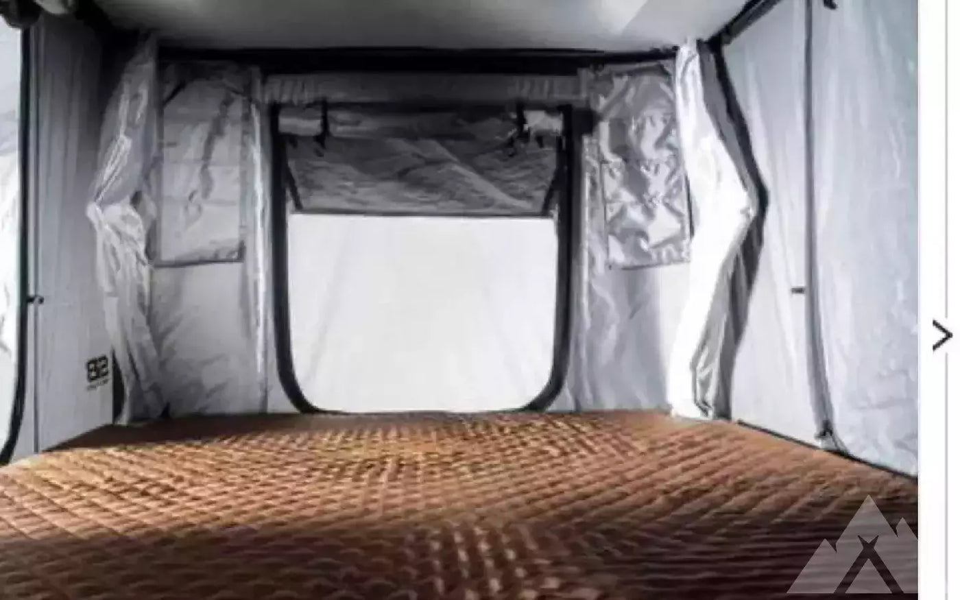 Smittybilt overlander hard shell tent — used rooftop tents for sale (photo 3) — photo 3