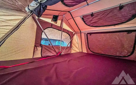Smittybilt Overlander XL Rooftop Roof Top Tent — used rooftop tents for sale (photo 4)