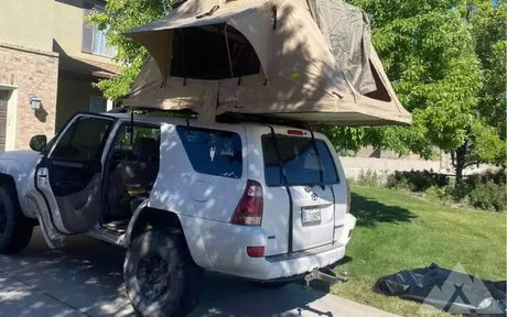 Smittybilt Roof Top Tent — used rooftop tents for sale (photo 2)