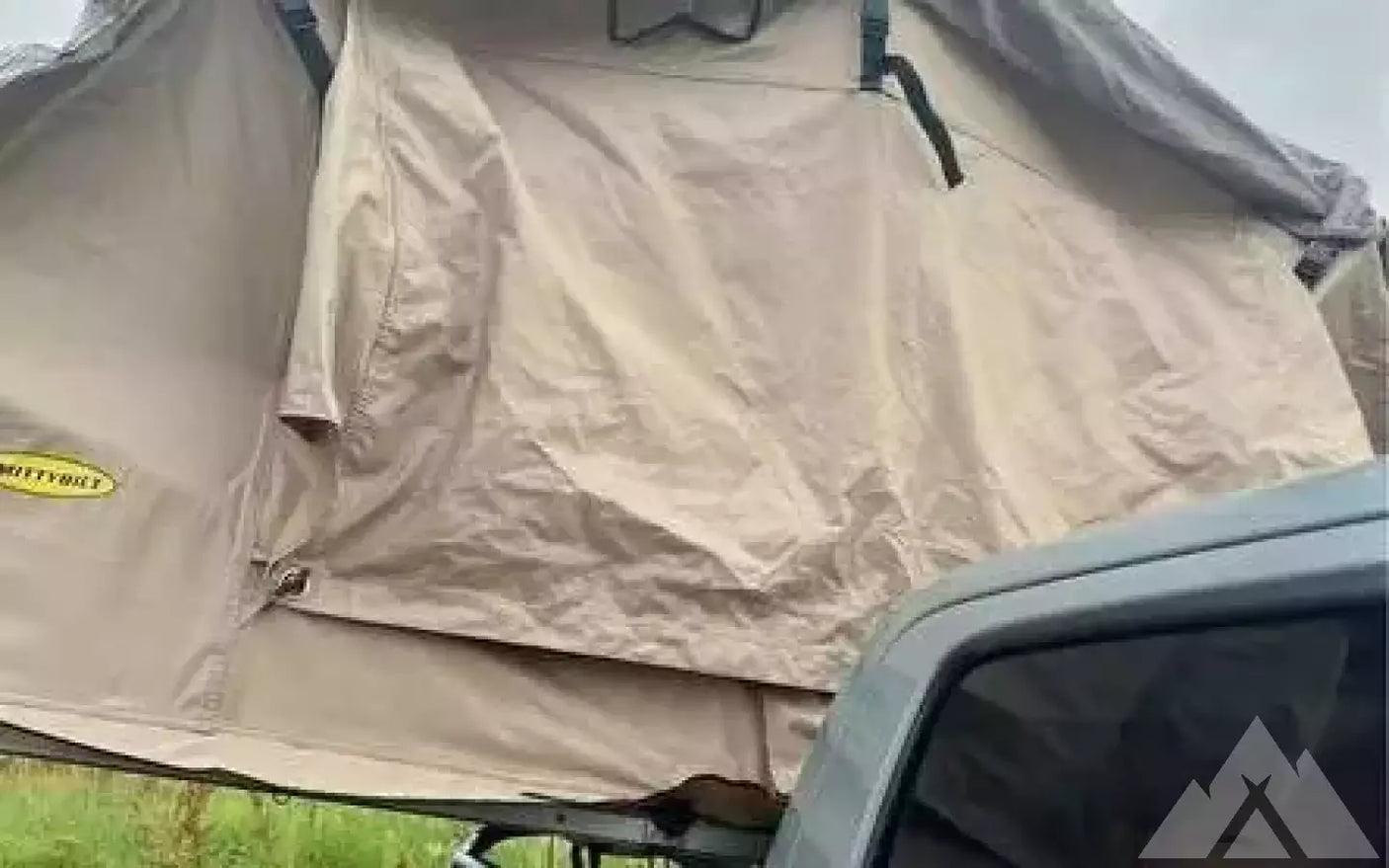 Smittybilt Rooftop Tent — used rooftop tents for sale (photo 3)