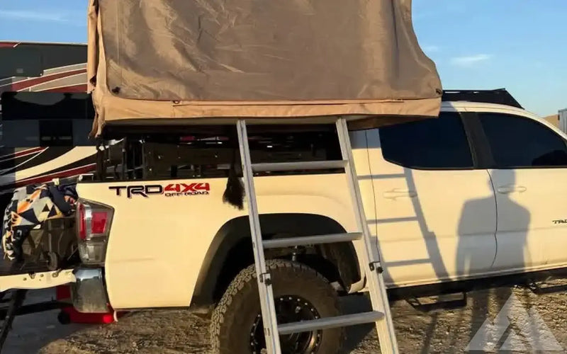 Smittybilt RTT — used rooftop tents for sale (photo 2) — photo 2
