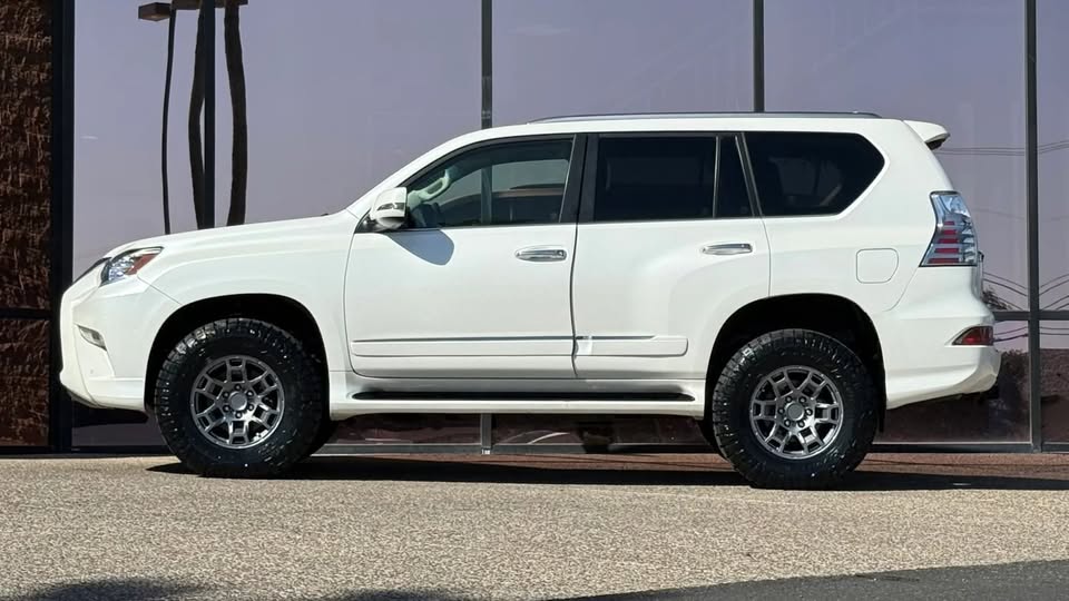 2017 Lexus GX — photo 5