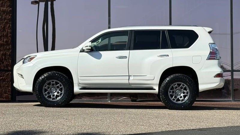 2017 Lexus GX — photo 5