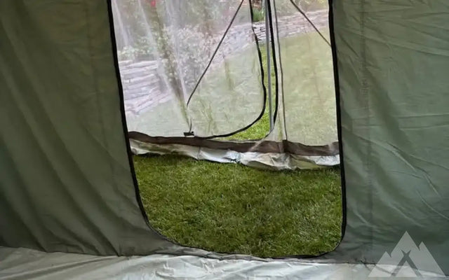 Springbar tent 8x10 with screened-in porch — photo 2