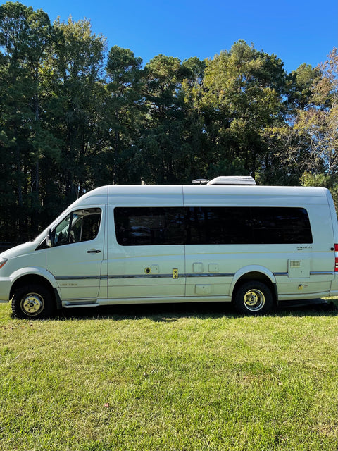 2017 Airstream Interstate — photo 2