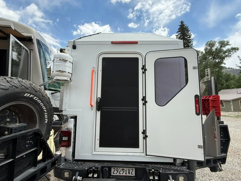 2020 Jeep Jeep Gladiator with 2025 Aterra Topper in San Diego, CA (photo 4) — photo 4