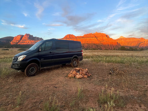 Danger O’Shea Low-Roof Mercedes Sprinter (4WD/diesel/automatic) — photo 4