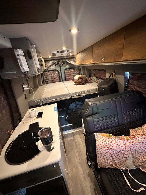 2023 Storyteller Overland Stealth Mode 4x4 - Off-road Pkg - Ultimate Camper — photo 3