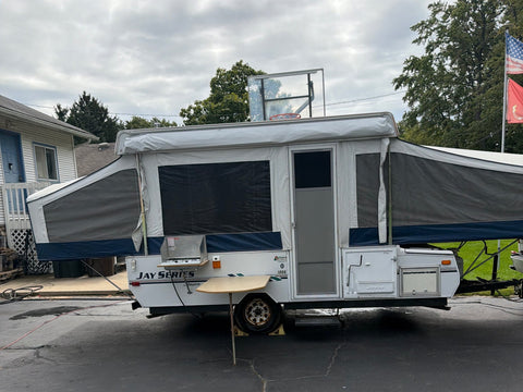 Nice pop up for a getaway!! overland rental