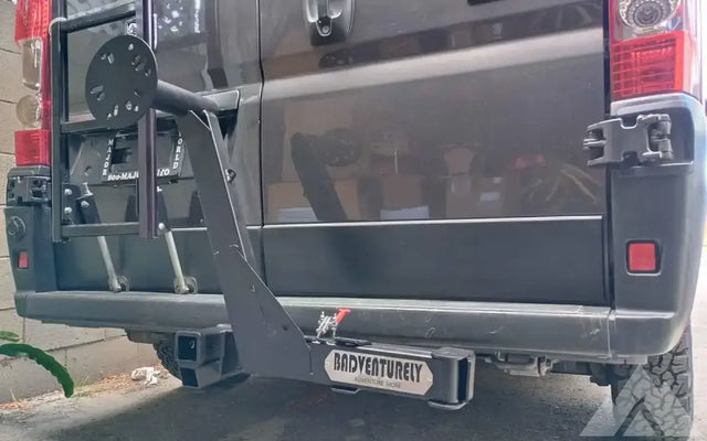 Swing Out Hitch Spare Tire Carrier — photo 2