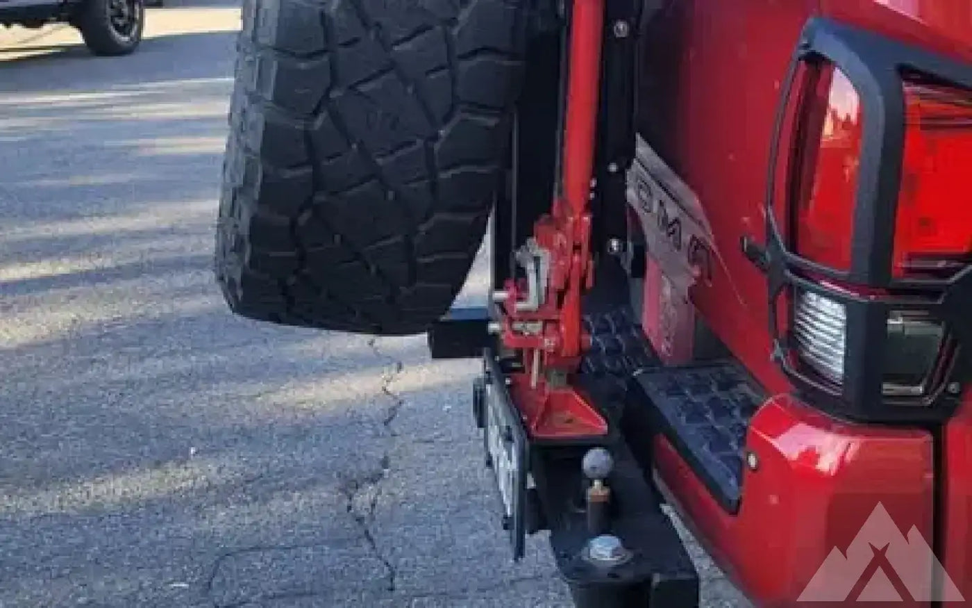 SWINGOUT HITCH SPARE TIRE CARRIER, HIGH LIFT JACK — used tire carriers & swing outs for sale (photo 5) — photo 5
