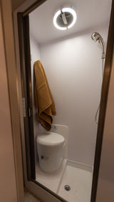 "Ruby" | 2023 Noovo Lite - Indoor Shower, Heating & AC