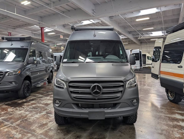 2025 Storyteller Overland dark mode xo (new!) — photo 3