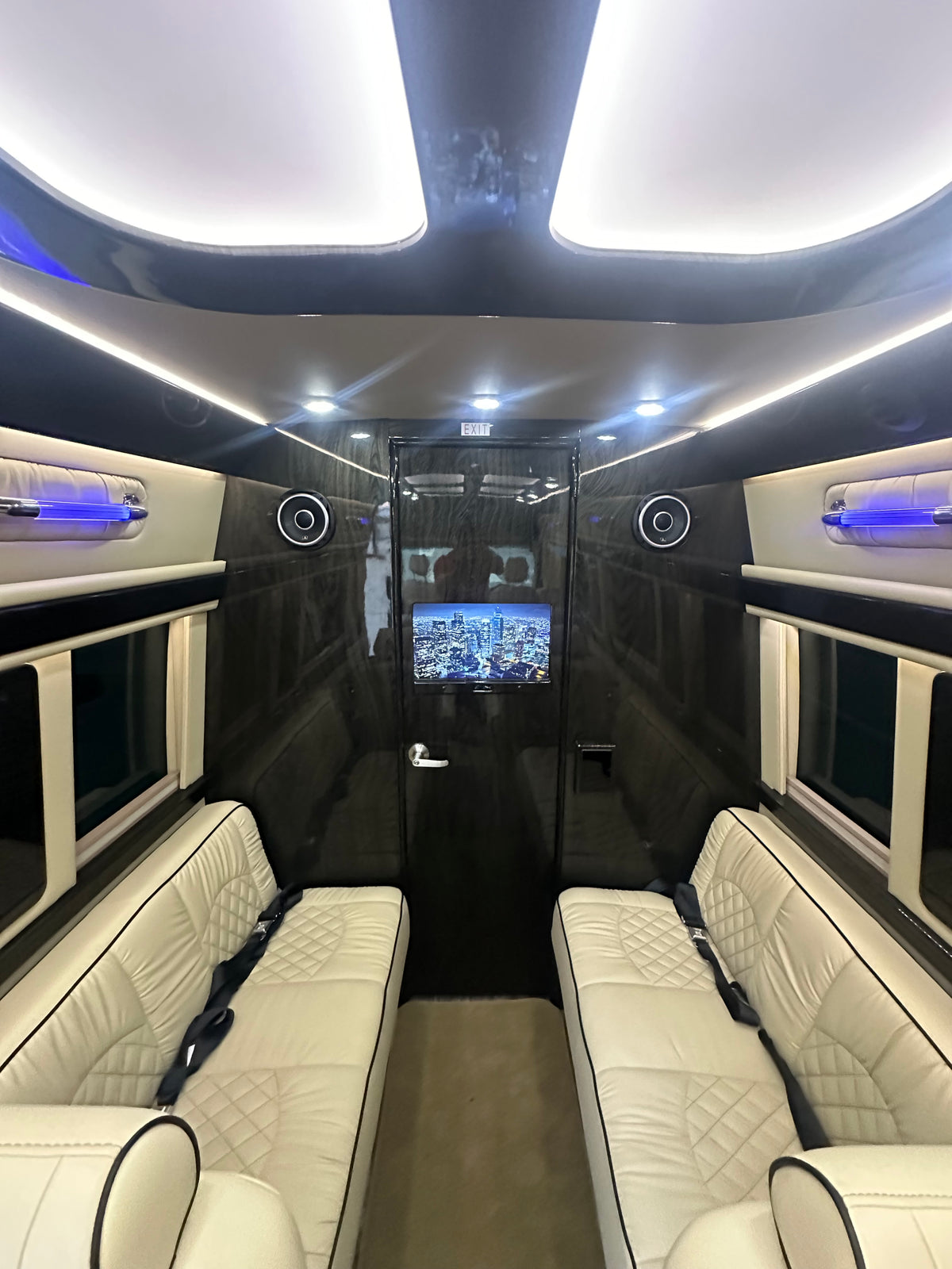 Mercedes Benz Day Cruiser — photo 17