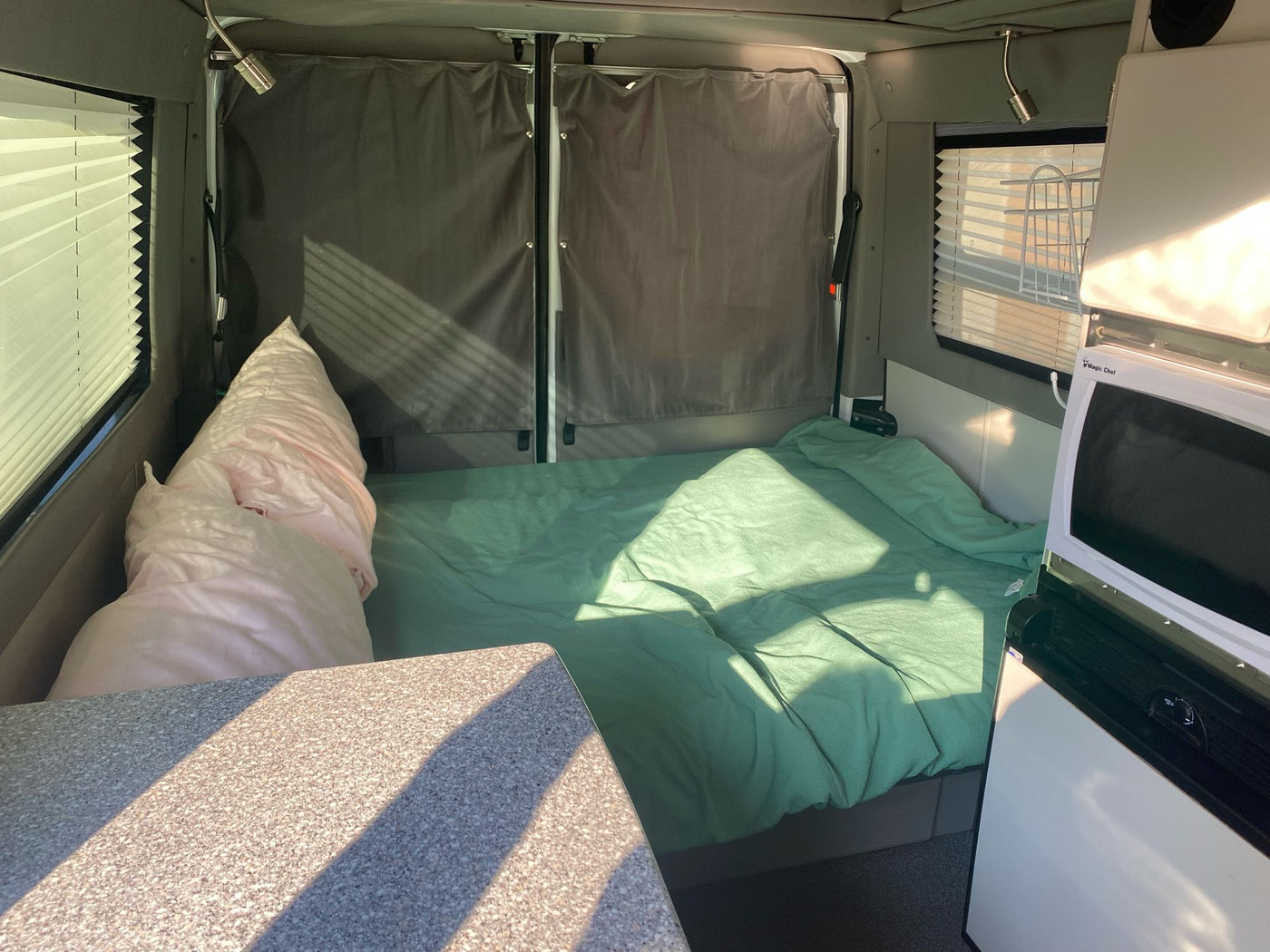 Sportsmobile Mercedes 2500 “Wish You Were There” — photo 17