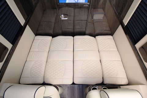 Ultimate Luxury: Experience the 2024 Mercedes-Benz Ultimate Executive Coach — photo 2