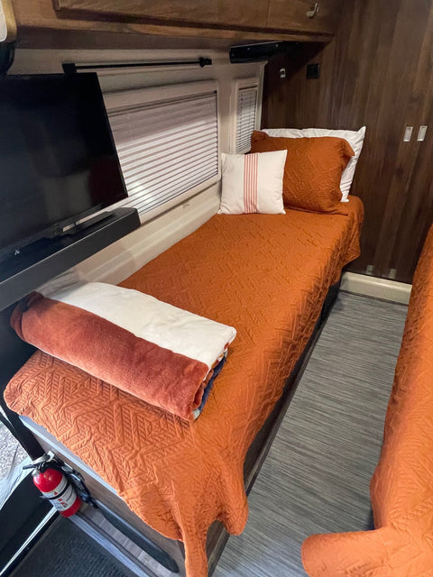 Winnebago Travato | Lithium Power + Easy Drive | Perfect for Zion & Bryce! — photo 5