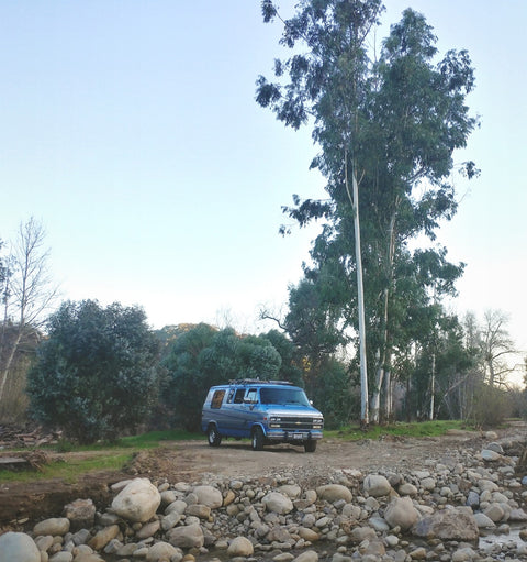 Beautiful Versatile Vintage Chevy VAN — photo 2