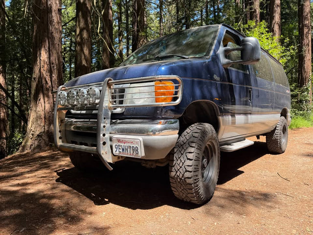 2007 Ford/Quigley e-150 4x4 — photo 2