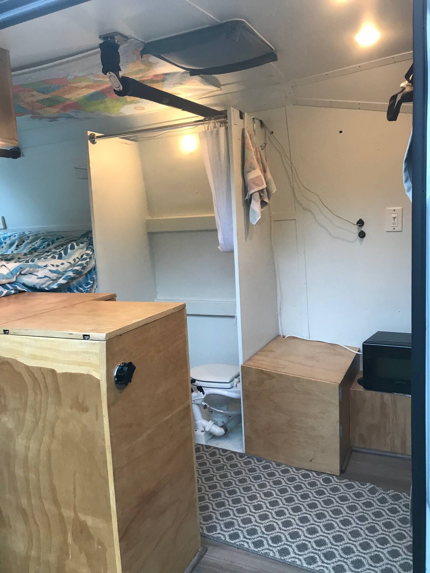2018 Mercedes-Benz Sprinter RV Motorhome Campervan
