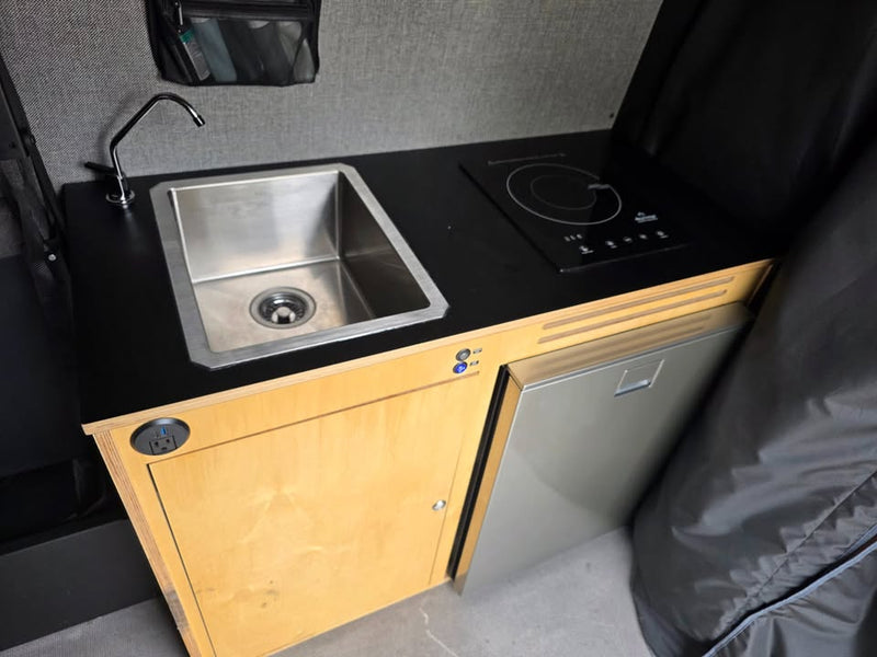 2023 Mercedes-Benz sprinter 144" high roof awd in Reno, NV (photo 7) — photo 7