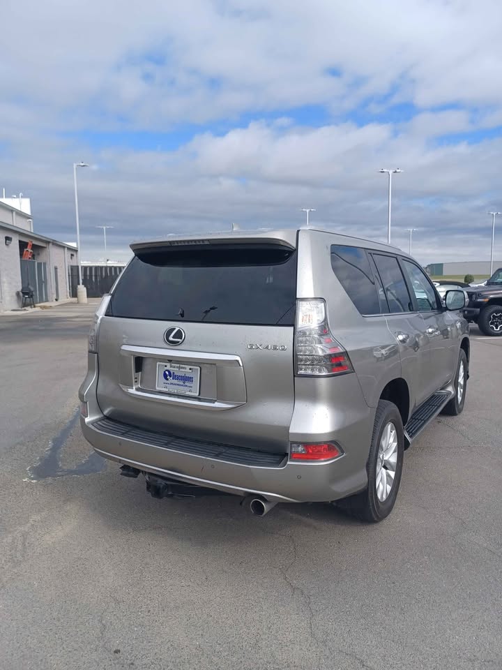 2021 Lexus GX GX 460 Luxury Sport Utility 4D in Goldsboro, NC (photo 5) — photo 5