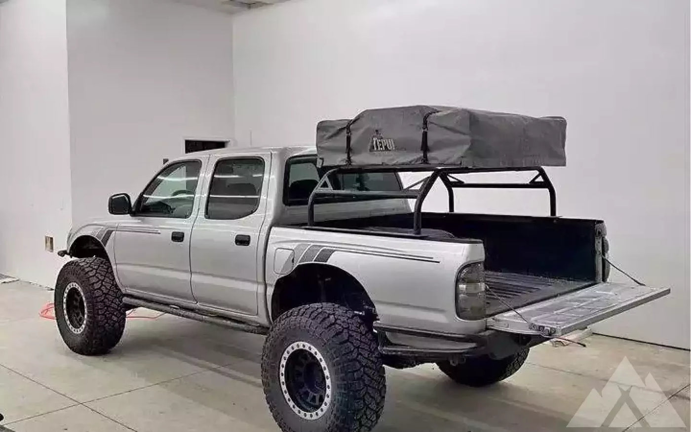 Tepui roof top tent and rack — used rooftop tents for sale (photo 2) — photo 2