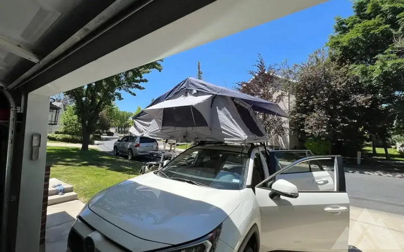 Tepui Ruggedized Autana 3 3-person roof top tent — used rooftop tents for sale (photo 2) — photo 2