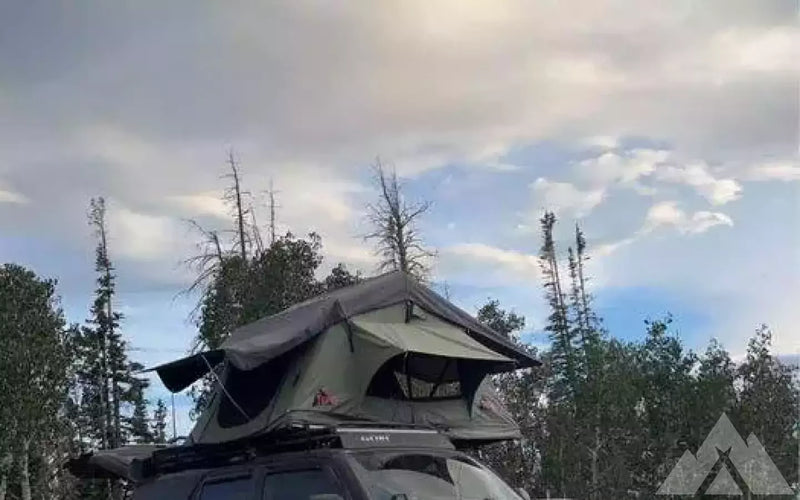 Tepui ruggedized roof tent — used rooftop tents for sale (photo 3) — photo 3