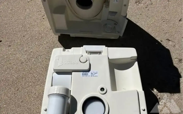 Thetford Marine toilet for camping Porta Potti ele — photo 2
