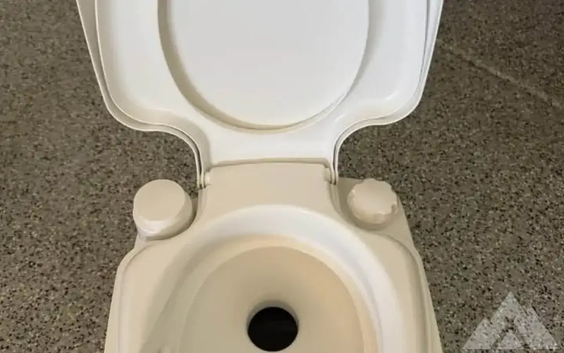 Thetford Porta Potti 365 — used showers & toilets for sale (photo 4) — photo 4