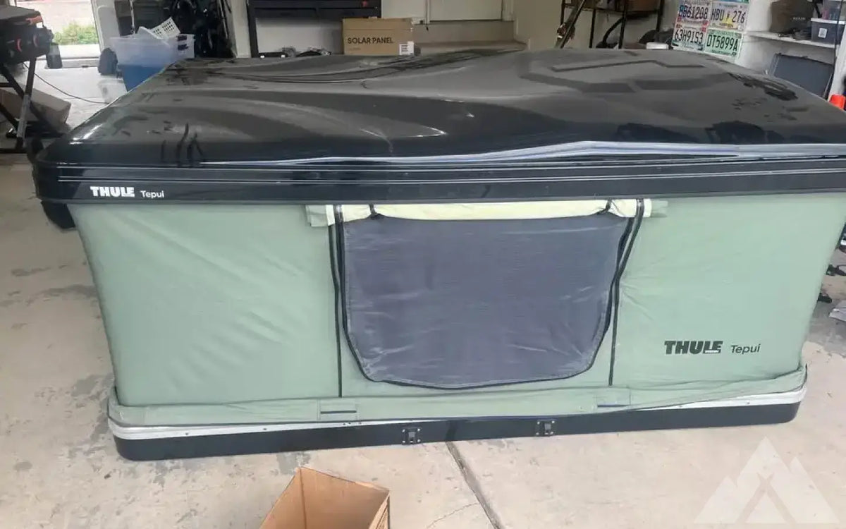 Thule Basin Roof Top Tent — used rooftop tents for sale (photo 2) — photo 2