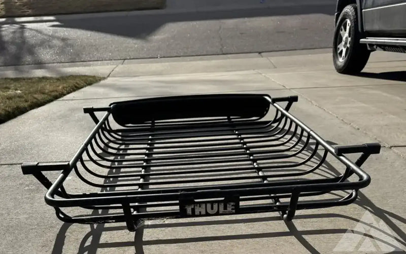 THULE basket with locks and mounting hardware — used racks for sale (photo 2) — photo 2