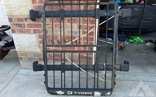 Thule roof rack — photo 2