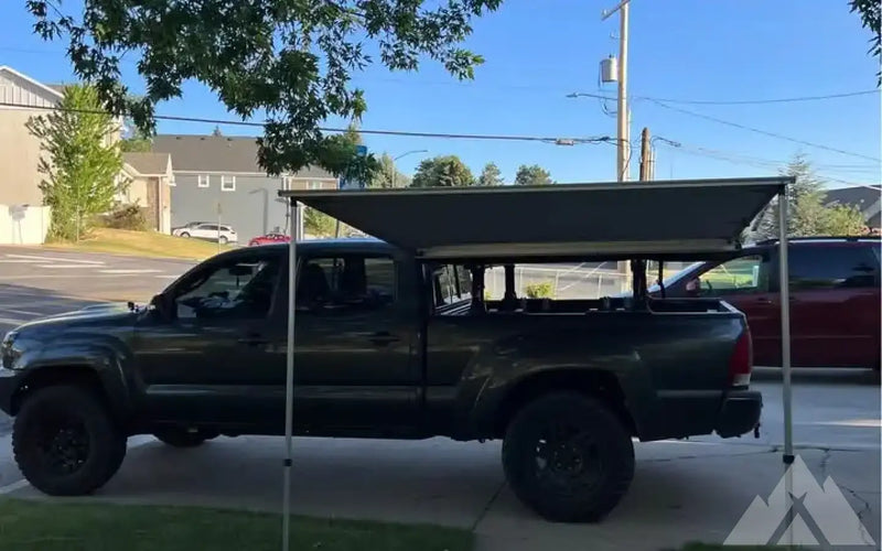 Thule Rooftop Tent + Thule Rack + Thule Awning — used rooftop tents for sale (photo 4) — photo 4