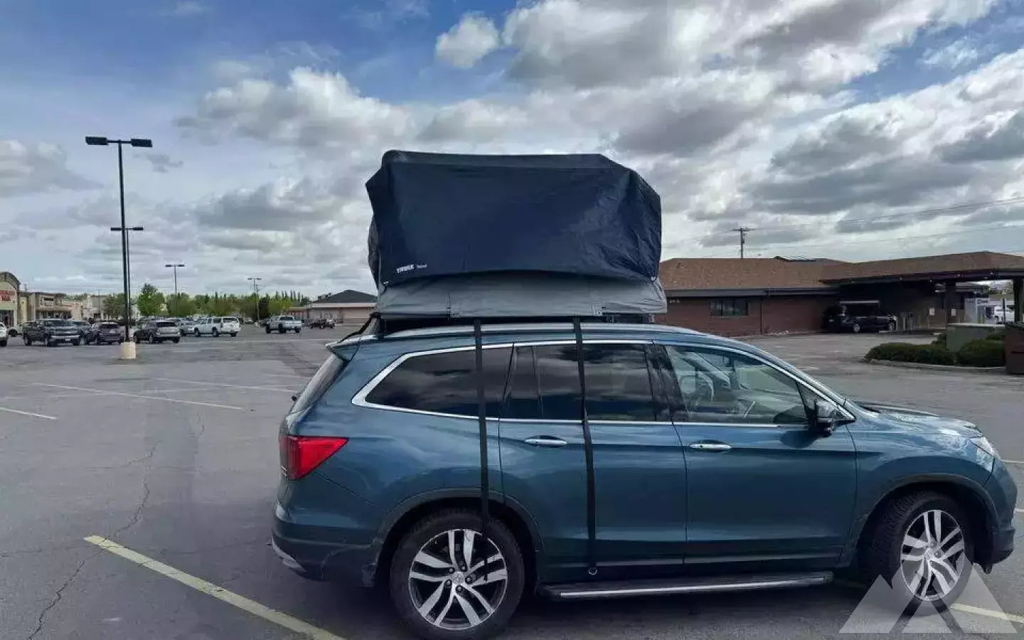 Thule Tepui Autuna 4 person rooftop tent – BaseCamper
