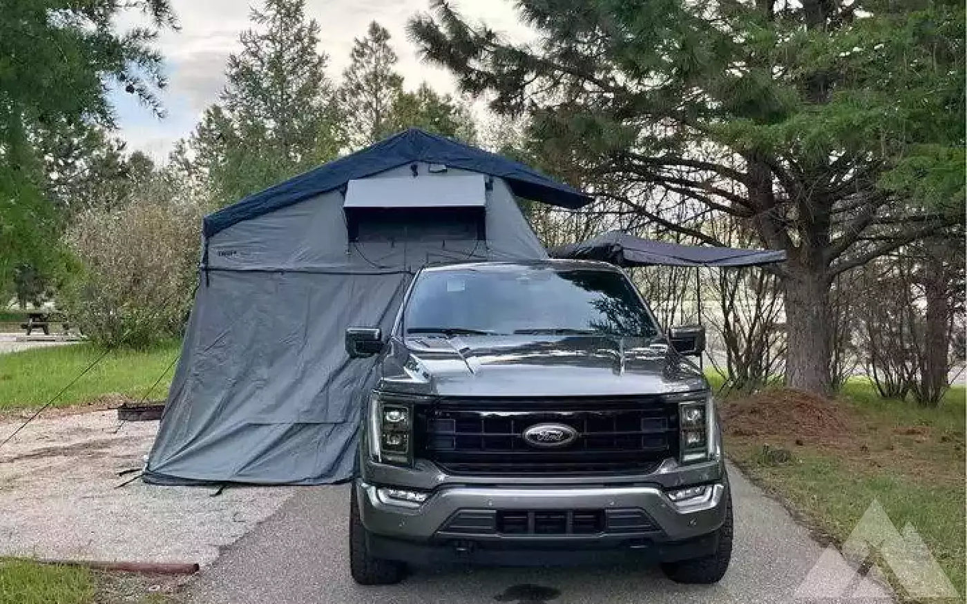 Thule Tepui Explorer Autana Rooftop tent. — used rooftop tents for sale (photo 2) — photo 2