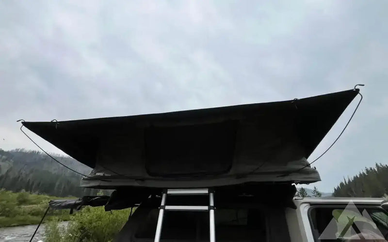 Thule tepui foothill rooftop tent — used rooftop tents for sale (photo 3) — photo 3