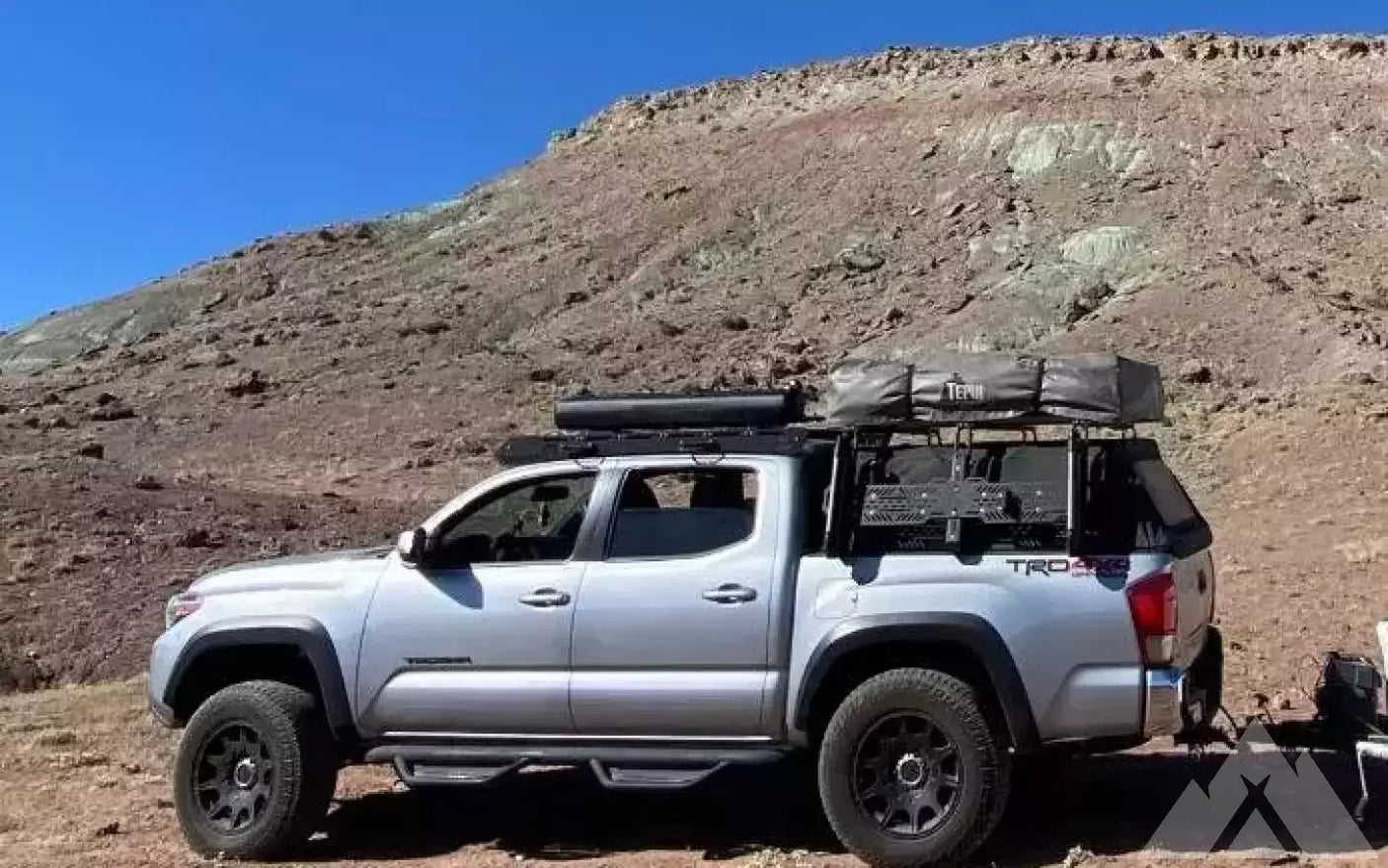 Thule Tepui Kukenam Roof Top Tent — used rooftop tents for sale (photo 5)