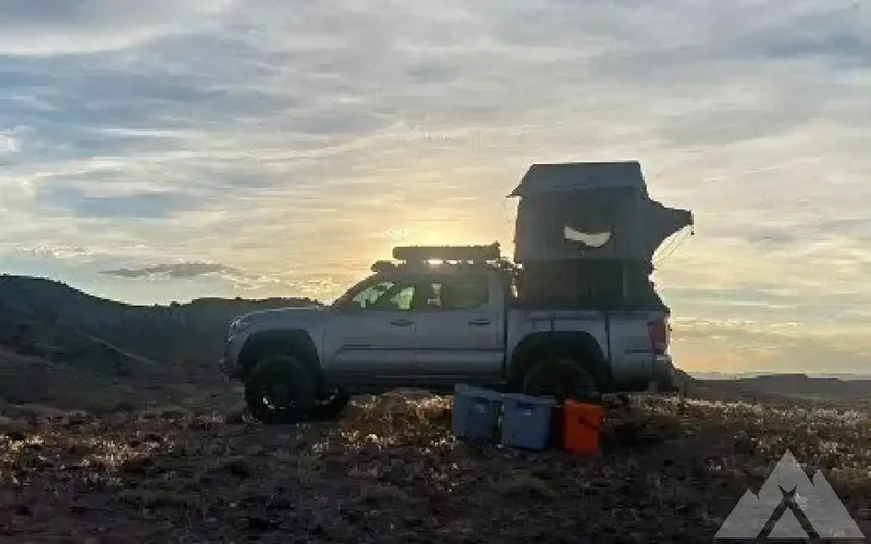 Thule Tepui Kukenam Roof Top Tent — used rooftop tents for sale (photo 2) — photo 2