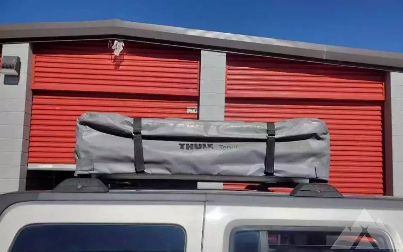 Thule tepui roof top tent and rack — used rooftop tents for sale (photo 4)