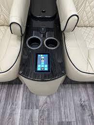 Ultimate Luxury: Experience the 2024 Mercedes-Benz Ultimate Executive Coach — photo 3