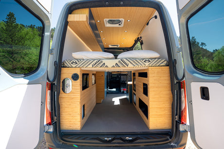 New 2025 Geotrek Mercedes AWD 144 Bear Peak