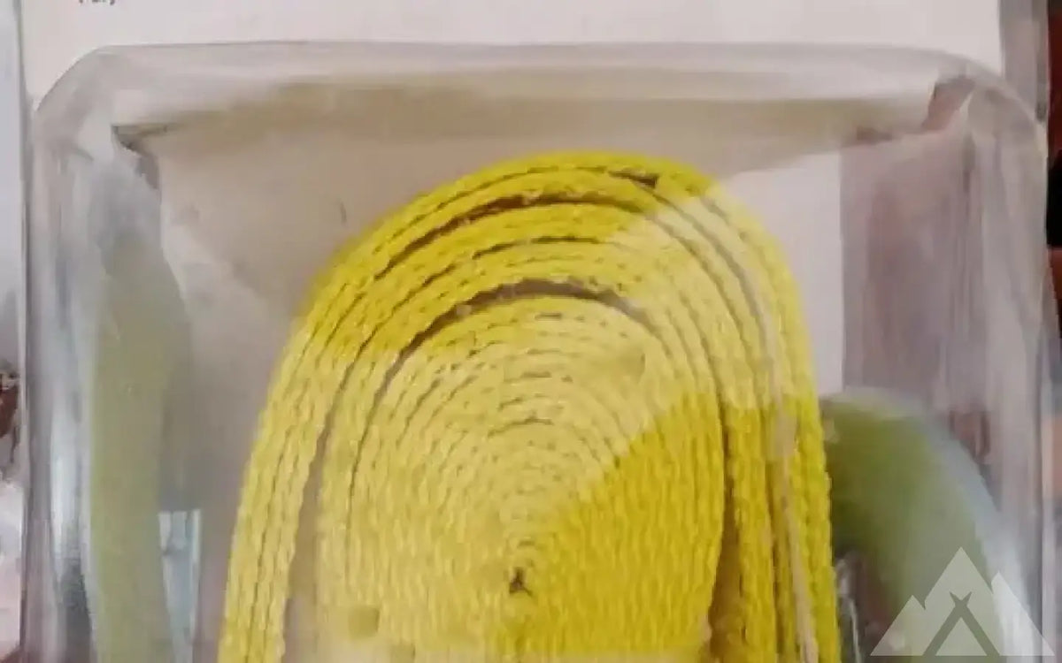Tow strap w hooks — new gear for sale