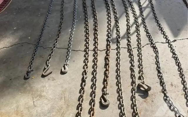 Tow straps and chains — photo 2