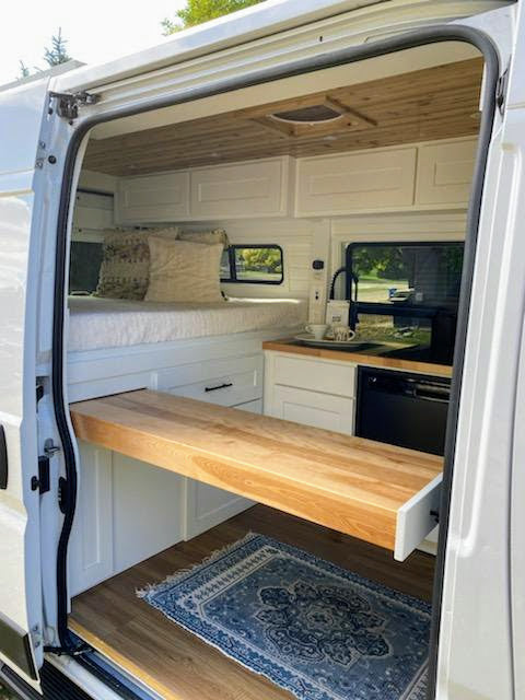 4 Season Off Grid Adventure Van | NewLife Conversions — photo 13