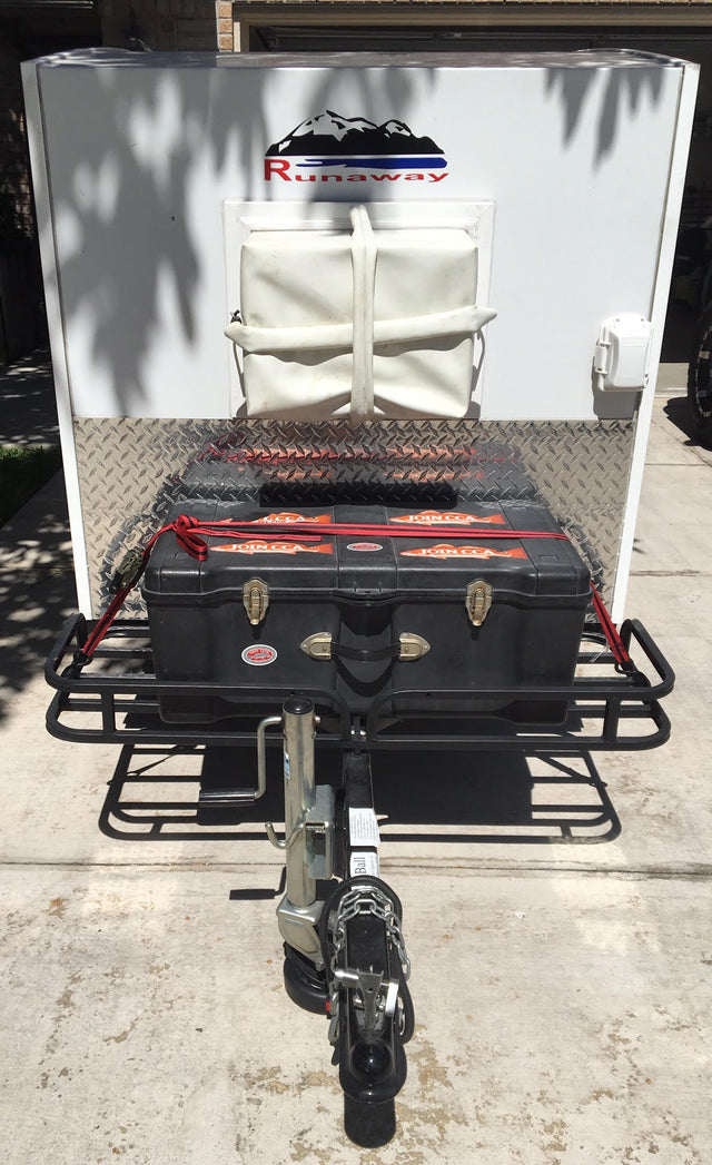  compact 'Runaway Navigator' RV rental