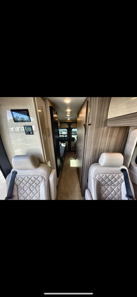 Mango Motion — Off-Grid Camper Van | Easy Drive, Full Escape — photo 2