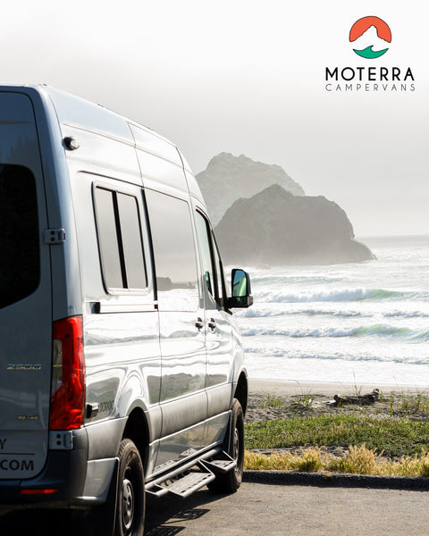 Mercedes 4x4 All-Inclusive Luxury High Roof Campervan overland rental